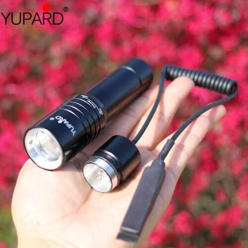 Portable Lighting Flashlight 1 Mode 1000LM Tactical Flashlight Zoom Torch Hunting Light Use 18650 battery + rat tail switch