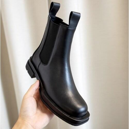 2020 New winter Genuine leather Women boots Motorcycle boots Outdoor boots black Square head Women shoes