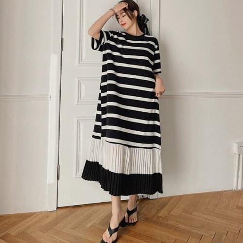 Johnature 2021 Summer New Striped Women Patchwork Women Dresses Casual O-neck Short Sleeve Loose Pleated Female Dress