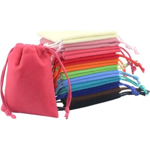 50pcs Soft Velvet Drawstring Bag 8x10cm Jewelry Packaging Small Makeup Velvet Pouch for Wedding Favor Gift Bags Personalized