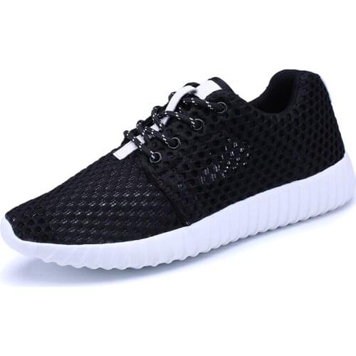 Summer Tennis Shoes 2019 Cheap Men Walking Sport Shoes Ultra Fitness Breathable Hombre Zapatillas Male Athletic Jogging Shoes