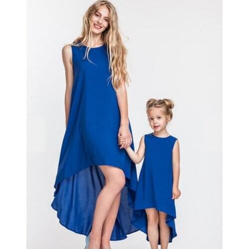 Family Matching Outfits Look Fashion Mommy and Me Clothes Chiffon Mom Baby Woman Girls Dress Irregular Mother Daughter Dresses