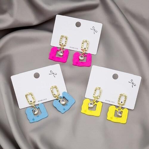 VSnow Summer 3 Designs Candy Colors Irregular Geometric Dangle Earring for Women Hollow Circle Rhinestone Metal Earring Jewelry