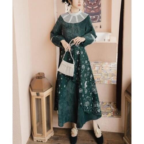 2020 autumn and winter new retro elegant embroidered stitching stand-up collar was thin temperament long-sleeved dress