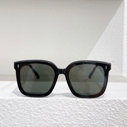 Square black frame kids sunglasses retro style grey lens glasses 2021 fashion kids