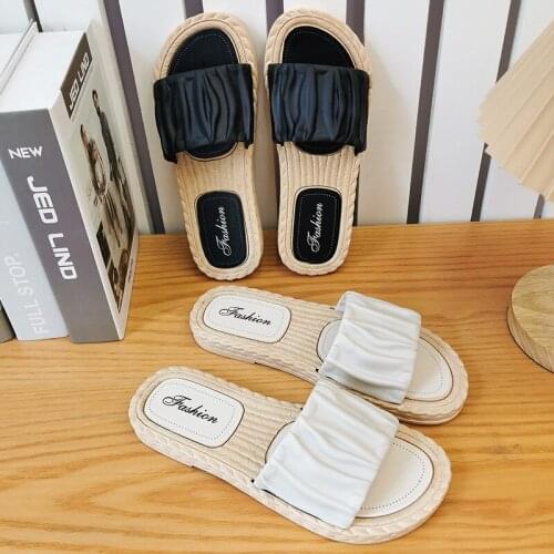 Brand Sandals Women 2021 Summer Fashion Square Toe Half Slippers Outer Wear Flat Ins Sandals and Slippers Sexy Beach Shoes Women