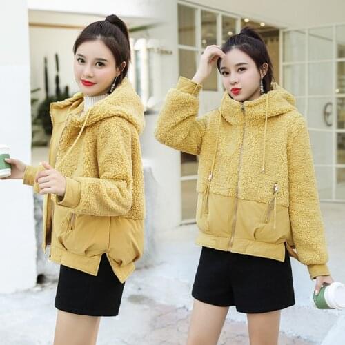 Ladies jacket short cotton-padded jacket women winter new style Korean loose fashion grain velvet stitching hooded bread jacket