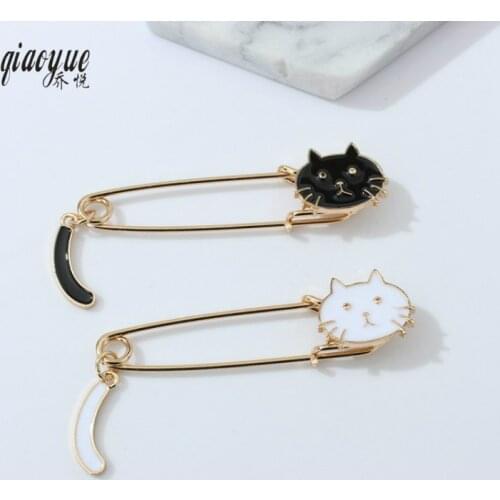Qiaoyue Black Brooches For Clothes