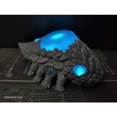 Game DARK SOULS Crystal Lizard LED light-up Statue PVC Action Figure Model Toys