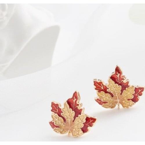 Fashion Simple Maple Leaf Small Stud Earrings Gold Christmas Earrings Jewelry