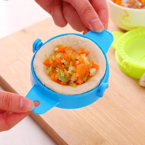 5 pcs/set Dumpling Molds plastic 7.5cm Dough Press Dumpling Pie Ravioli Mould Cooking Pastry Chinese Food Jiaozi Maker