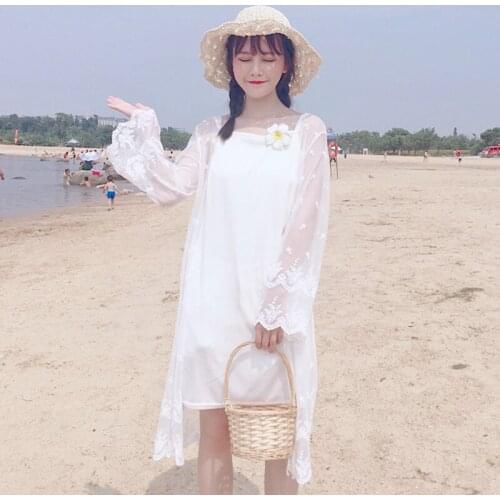 Sunscreen Shirt Female 2020 New Summer Sexy Outdoor Cardigan White Lace Cappa All-match Beach Jacket