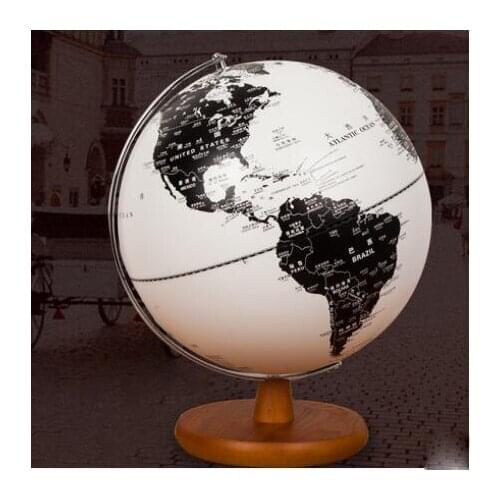 High-definition picture European style luminous globe with LED light desk decoration table lamp creative decoration Globe