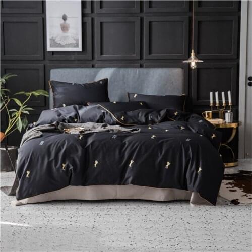 New 2019Spring Light Luxury 100% Cotton Bedding Sets Animal Deer Horse Twin Queen King Include Duvet Cover+Bed Sheet+Pillowcases