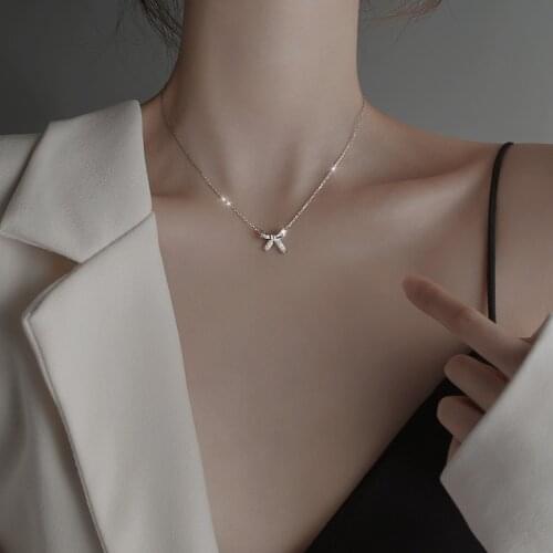 Bowknot Pendant Necklaces For Women Shine Zircon Inlaid All-Match Choker Simple Clavicle Chain Female Fashion Daily Neck Jewelry