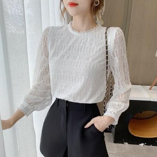 Lace shirt womens long-sleeved spring fashion all-match white fairy air cover belly temperament bottoming shirt top