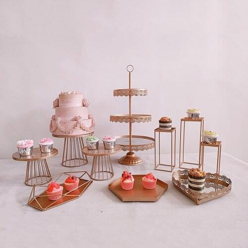 1 Pc Cake Stand Bird Cage Wrought Iron Round Display Rack Desserts Stand Table Decoration for Party Birthday Wedding