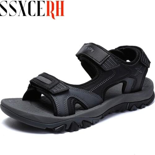 Summer New Classics Style Men Sandals Summer Quality Casual Shoes Anti-Slippery Beach Shoes Men Comfortable Soft Roman Sandals