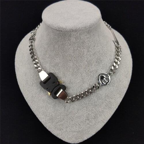 1017 ALYX 9sm Lightning ALYX Hero Chain Necklace Hip Hop Rock ALYX Street Accessories Smiley Pearl Necklace Gifts