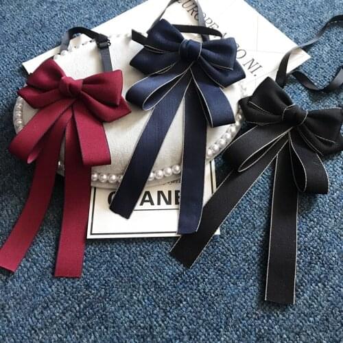 New Lolita Retro Palace Cloth Art Imitation Pearl Bow Tie Brooches for Women Vintage Fashion Shirt Corsage Jewelry Accessories