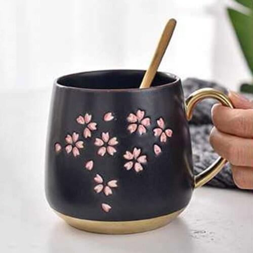 370mL Black Gold Japanese Cherry Blossoms Emboss Ceramic Cup Creative Cute Coffee Milk Tea Juice Mug with Spoon Gift for Friends