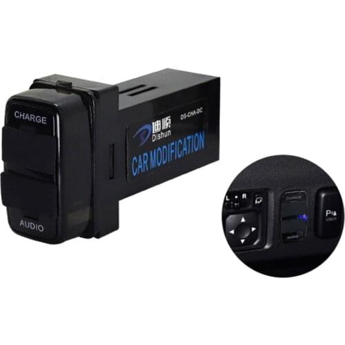 1pc USB Charger Audio Connector Voltage OUT TEMP IN Display Temperature VOL.V TEM For Toyota Fj CRUISER Previa 2004 Camry