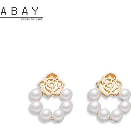 Retro Hot Deals Rose Earrings Women 2020 New Pearl Circle Fashion Versatile High Sense Temperament Female Ear Pendant Trend