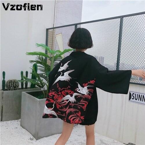 Vintage Kimono Cardigan Japanese-Style Improved Kimono Sunscreen Tops Men Harajuku Streetwear Summer Beach Kimono Haori Obi