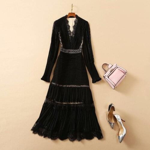 New Europe Autumn Runway Women Lace Patchwork Pleated Pink Long Dress Female Sexy Hollow Out V-Neck Elegant Party Black Dresses