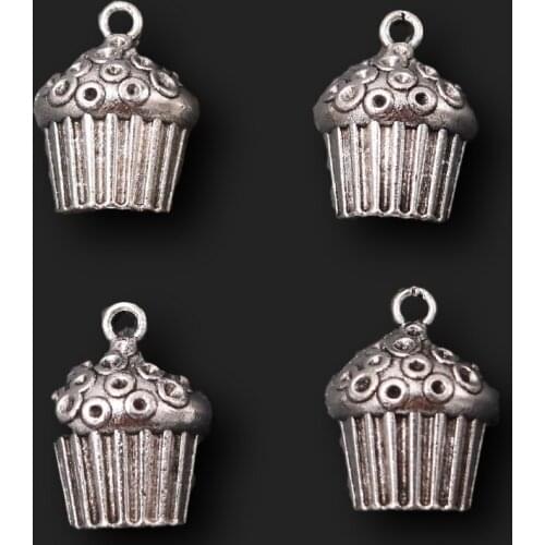 10pcs Silver Plated Delicious Strawberry Cake Retro Bracelet Earring Pendants DIY Charms For Jewelry Carfts Making Supplies