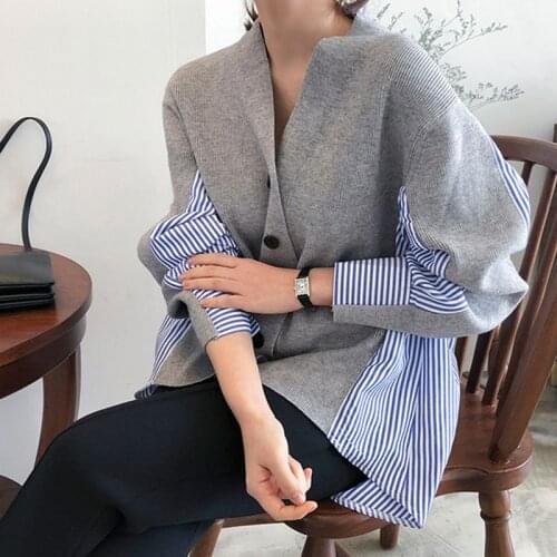 Simple stitching stripe loose long-sleeved sweater women 2019 new spring and autumn leave two shirt tops