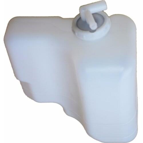 1Pcs Radiator Overflow Coolant Bottle Tank MR404879 For Mitsubishi Pajero V73 V93 V97 2000-2015