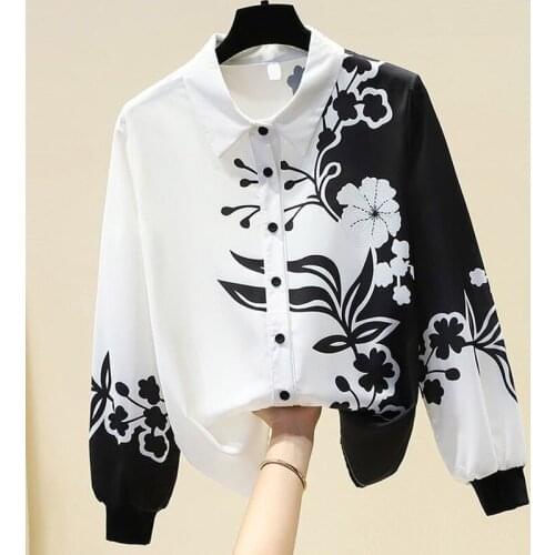 White And Black Printed Women Shirts Summer New 2021 Turn-Down Collar Long-Sleeved Loose Elegant Office Lady Outwear Tops