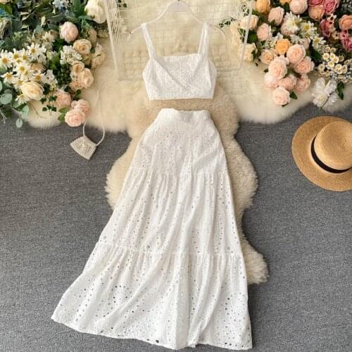 Summer Women Hollow Out Two Piece Set Vintage Sleeveless Slash Neck Tank Tops + High Waist Long Skirt Ladies White/Green 2pc Set
