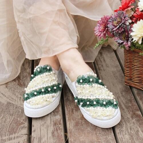 Sweet and fashionable platform feet lace flower pearl spring and autumn ladies casual single shoes exquisite wedding shoes