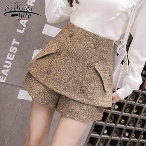 New Casual Comfortable Elegant Wild Shorts Autumn Winter High Waist Women Loose Short Korean Ladies Office Work Shorts 7404 50