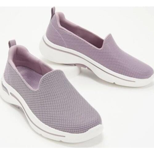 Light Sneakers Women Running Shoes Women Breathable Mesh Slip-On Shoes Woman Sports Shoes Zapatillas Mujer Sneakers Women