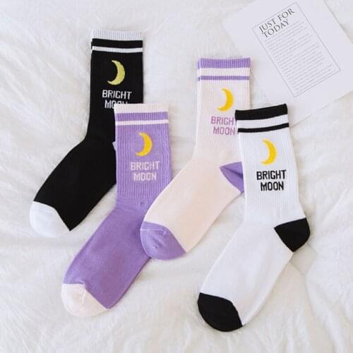 Novelty cute moon two bar stripes pattern female girl combed cotton socks Harajuku funny art socks black white old school Korea