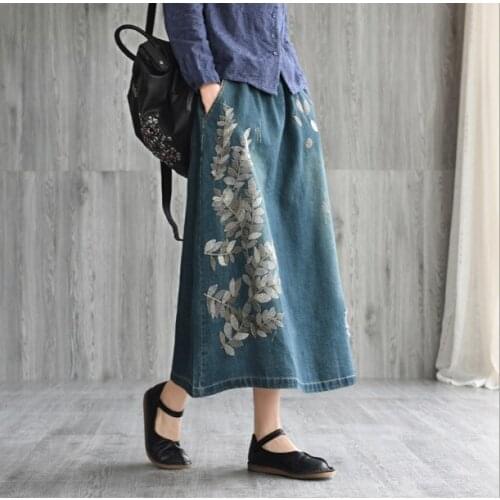 19 Spring New Literary Leaf Embroidered Jean Half-length Skirt J201903000188