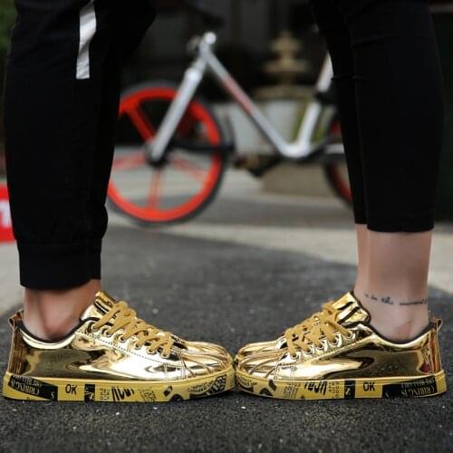 Big Size 36-46 Patent Leather Casual Shoes Couple Trainers Breathable Walking Shoes Skateboard Shoes Black Gold Silver Sneakers