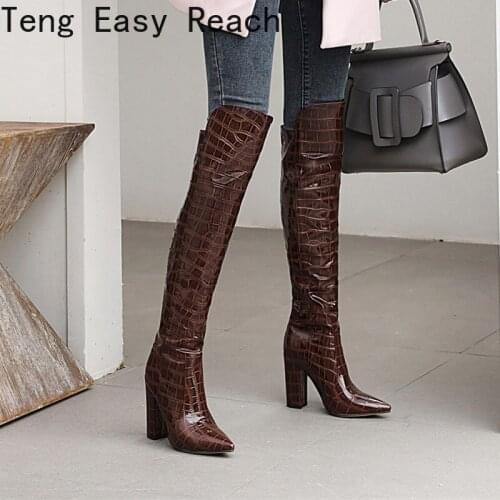 2021 New Faux Leather Women Knee High Boots Pointed Toe High Heel Ladies Long Boot Stone Pattern Women Boots Black Red