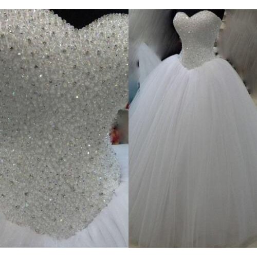 New Design Ball Gown Crystals Wedding Dresses Sweetheart White Tulle Floor Length 2021 Bridal Gowns Lace up Back Custom Made