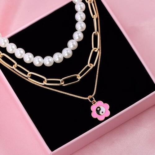 Multi-layer Imitation Pearl Beaded Yin Yang Gossip Choker Necklace For Women Simple Cute Flower Pendant Necklaces Jewelry Gifts