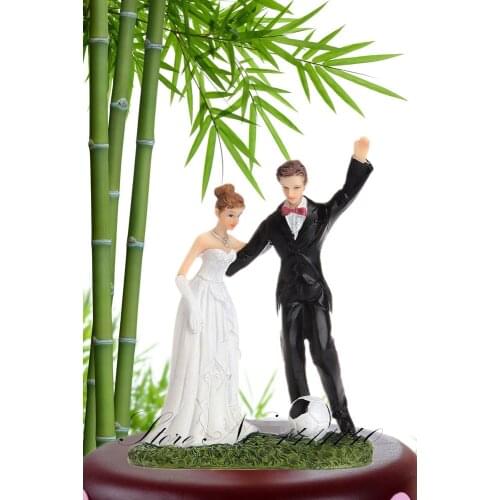 Free shipping "Play Basketball ' Bride and Groom Wedding Cake Topper Couple Figurines for wedding cake decorahtions