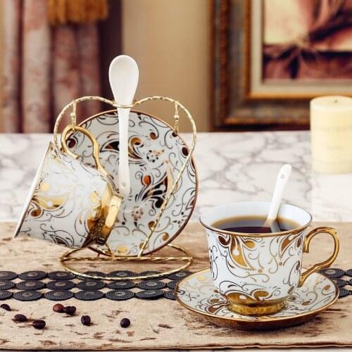 European Luxury China Bone Coffee Cup Set Dish Spoon Afternoon Tea Set Creative Ceramic Cup Nordic Household Gifts Vintage Gold