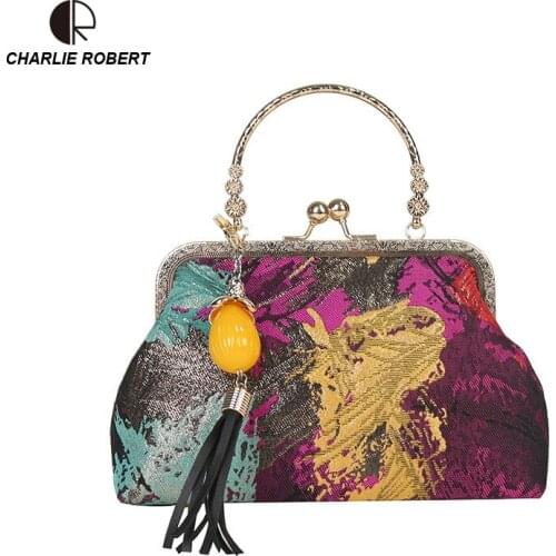 2019 New Hot Graffiti Women Lady Shoulder Bags Three Colors Panelled Hip-Hop Hasp Autumn & Winter New Style Handbags