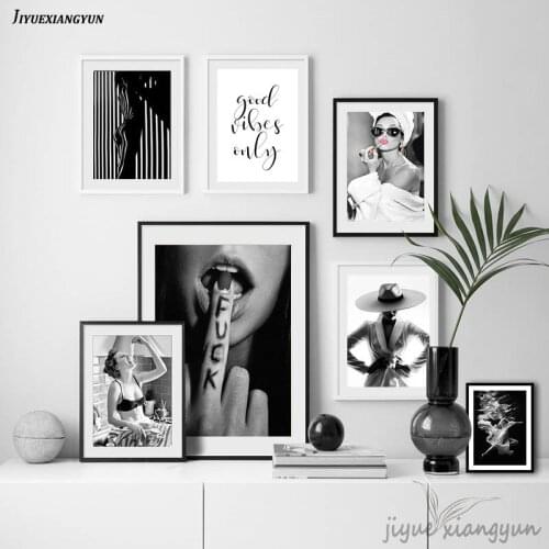 Modern Fashion Wall Art Black White Underwater Woman Sexy Female Poster Home Decor Canvas Art Beauty Wall Picture Painting Print