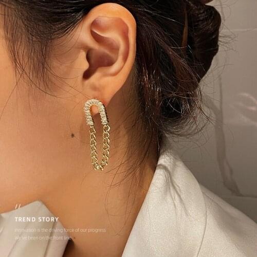 Woman Jewelry Accessories Trend Shiny Rhinestone Zircon Pendent Female Fine SimplicityTemperament Earring Women Earrings