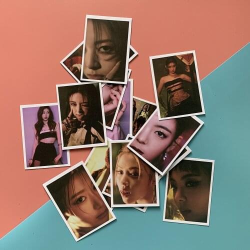 KPOP ITZY New Album CHAER YEONG YEJI LIA YUNA RYUJIN Photo Mini Truck Postcard Lomo Card Lomo Card Peripheral New Wholesale