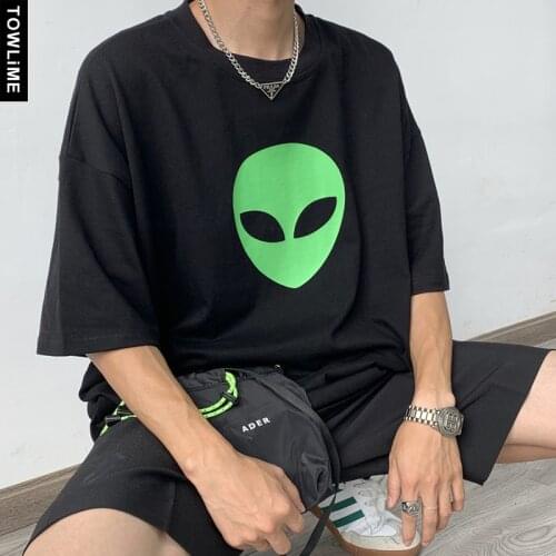 2021 Summer New Mens Cute Alien Printed Short Sleeve Cotton T-Shirts Korean Fashions Male Loose Casual Tees Couple Tops Clothing